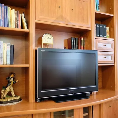 Apartament Cabrales - Parking Gratis - Wifi - A Un Paso Del Centro *