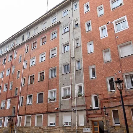 Apartament Cabrales - Parking Gratis - Wifi - A Un Paso Del Centro *