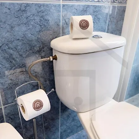 Cabrales - Parking Gratis - Wifi - A Un Paso Del Centro خيخون