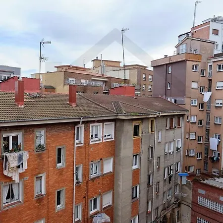 Cabrales - Parking Gratis - Wifi - A Un Paso Del Centro Apartamento *