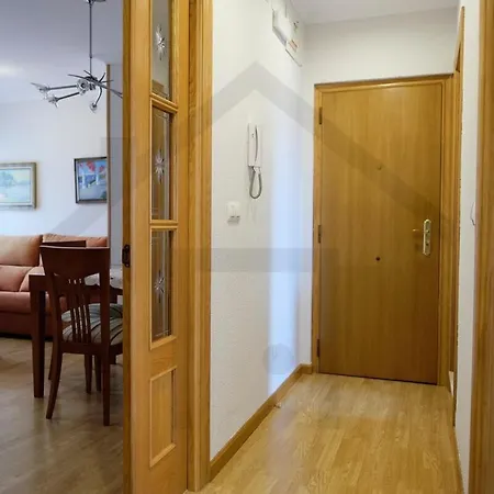 Cabrales - Parking Gratis - Wifi - A Un Paso Del Centro خيخون