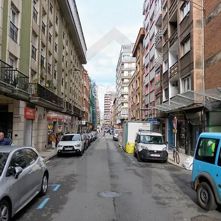Cabrales - Parking Gratis - Wifi - A Un Paso Del Centro Gijón