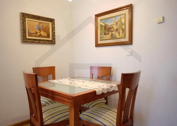 Cabrales - Parking Gratis - Wifi - A Un Paso Del Centro * Gijón