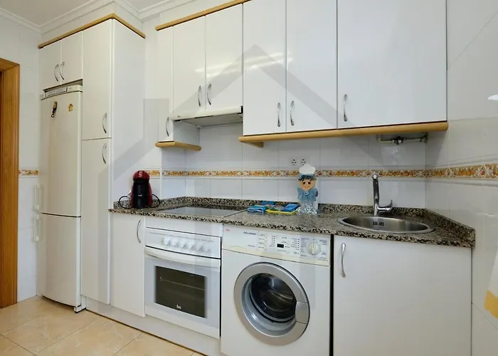 Cabrales - Parking Gratis - Wifi - A Un Paso Del Centro Gijón