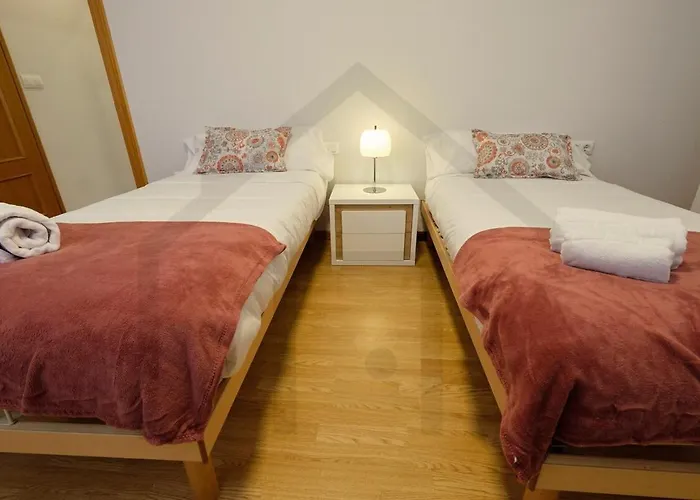 Apartment Cabrales - Parking Gratis - Wifi - A Un Paso Del Centro