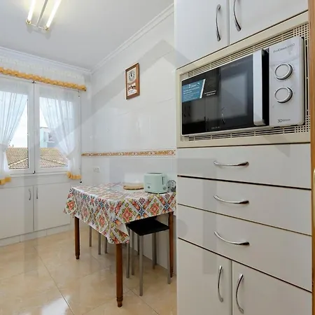 Appartement Cabrales - Parking Gratis - Wifi - A Un Paso Del Centro *